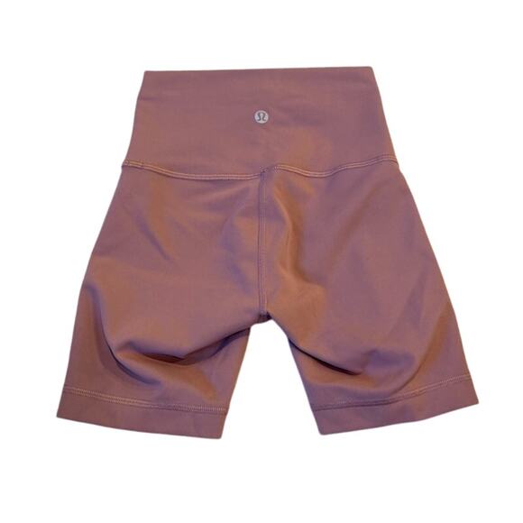 LULULEMON Pink Gym Shorts - Size‎ 0 - Picture 2 of 3